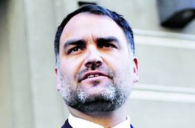 Javier Macaya: “Cambiar las reglas por conveniencia electoral de un sector supone algo muy poco serio”