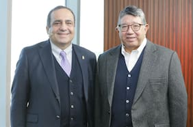 ¿Cuánto cambiará y qué nuevos profesionales necesitará el mercado laboral chileno? Esto dicen los expertos