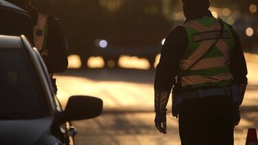 Carabinero resulta herido tras intento de fuga de conductora durante fiscalización en Huechuraba