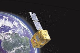 Nueva era espacial: compañía de Elon Musk pondrá en órbita 10 satélites chilenos