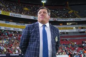 El optimismo de Miguel Piojo Herrera: “Castillo seguro estará listo para jugar el segundo semestre”