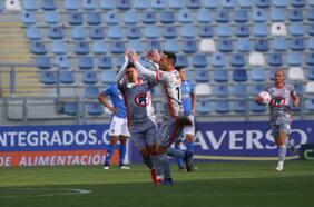 En un polémico partidazo, Unión La Calera vence a Audax Italiano y vuelve a meterse en la pelea por el título