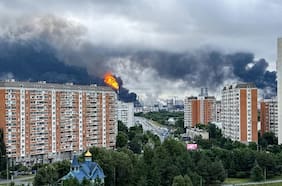 Ucrania lleva la guerra a Moscú con ataques a una refinería a 16 kilómetros del Kremlin
