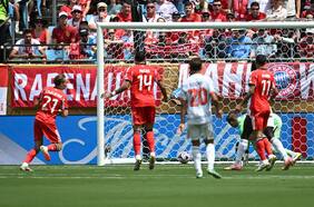 Benfica vence a Bayern Múnich y borra al Boca Juniors de Carlos Palacios del Mundial de Clubes