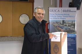 Votó Alberto Fernández: “Le deseo lo mejor a Argentina para que siga viviendo en democracia”