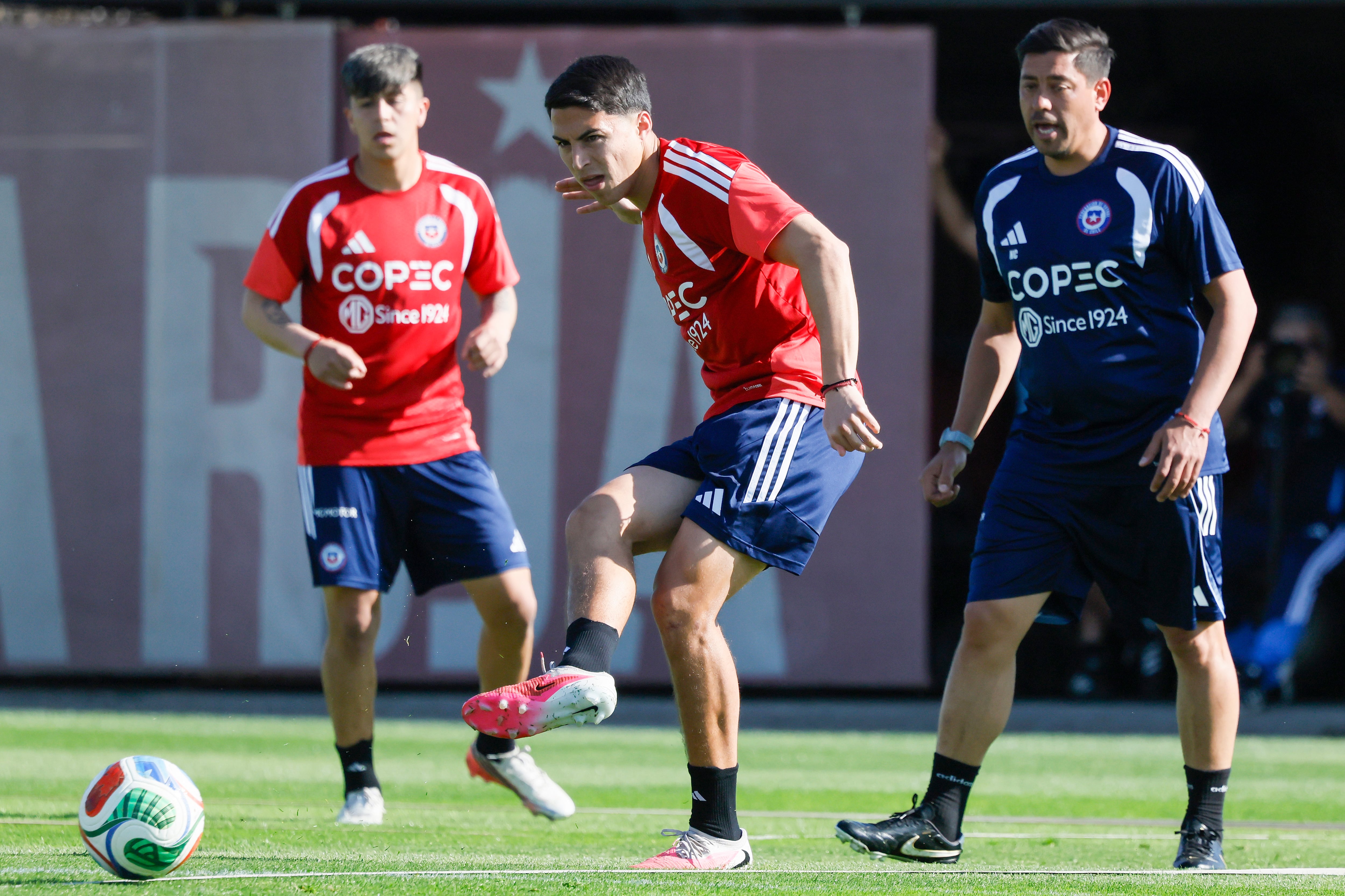 Los rostros que marcan el inicio de un nuevo ciclo mundialista de la Roja