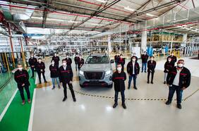 Nissan inicia la producción en Argentina de la nueva Navara que llegará a Chile