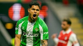 La insólita pelea entre Abde y Cucho Hernández antes del penal del empate de Betis ante Braga en la Europa League