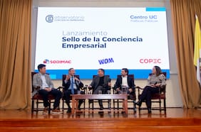 Lanzan primer sello con respaldo UC para medir la conciencia empresarial en Chile