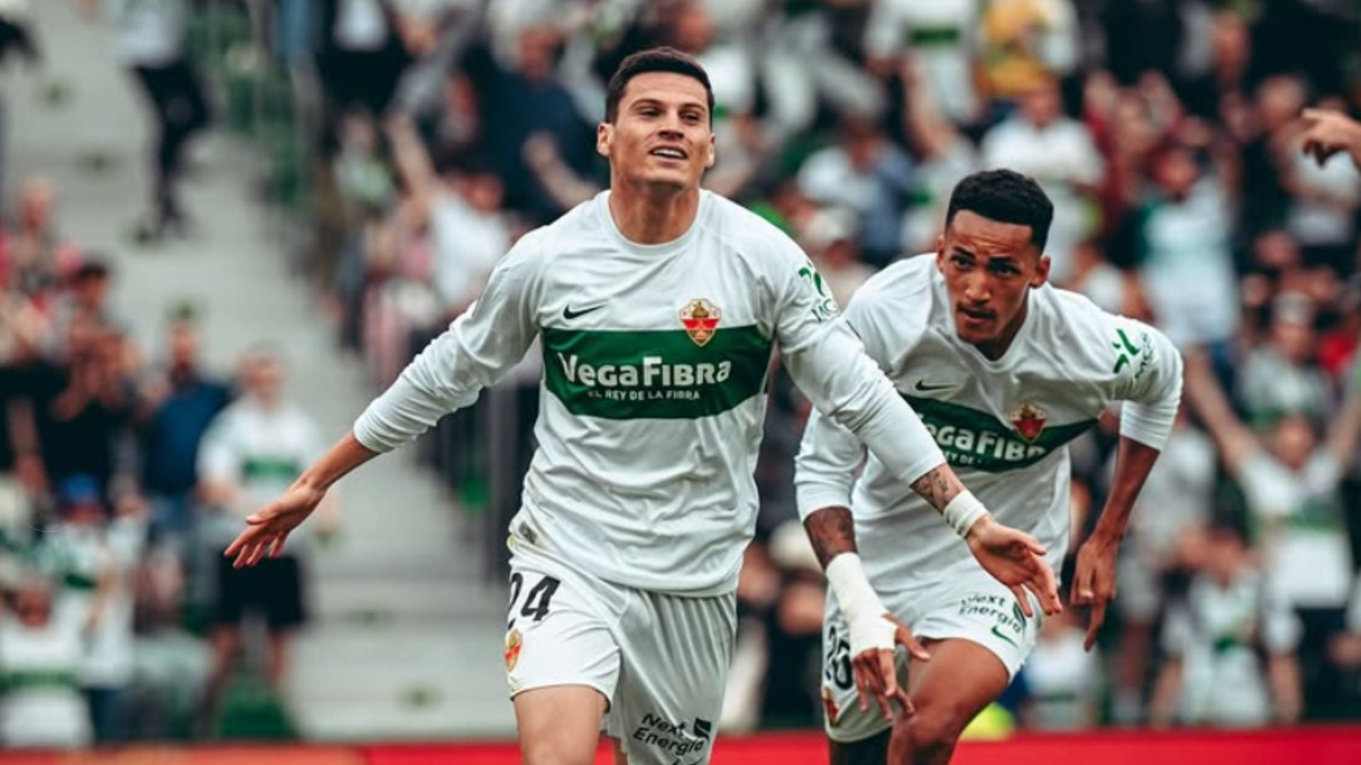 Foto: @elchecf.