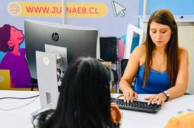 Comienzan pagos a renovantes de becas Junaeb: consulta online con el RUT