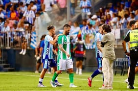 Manuel Pellegrini recupera a su mejor jugador en el Betis y medios locales especulan con posible llegada a la Roja