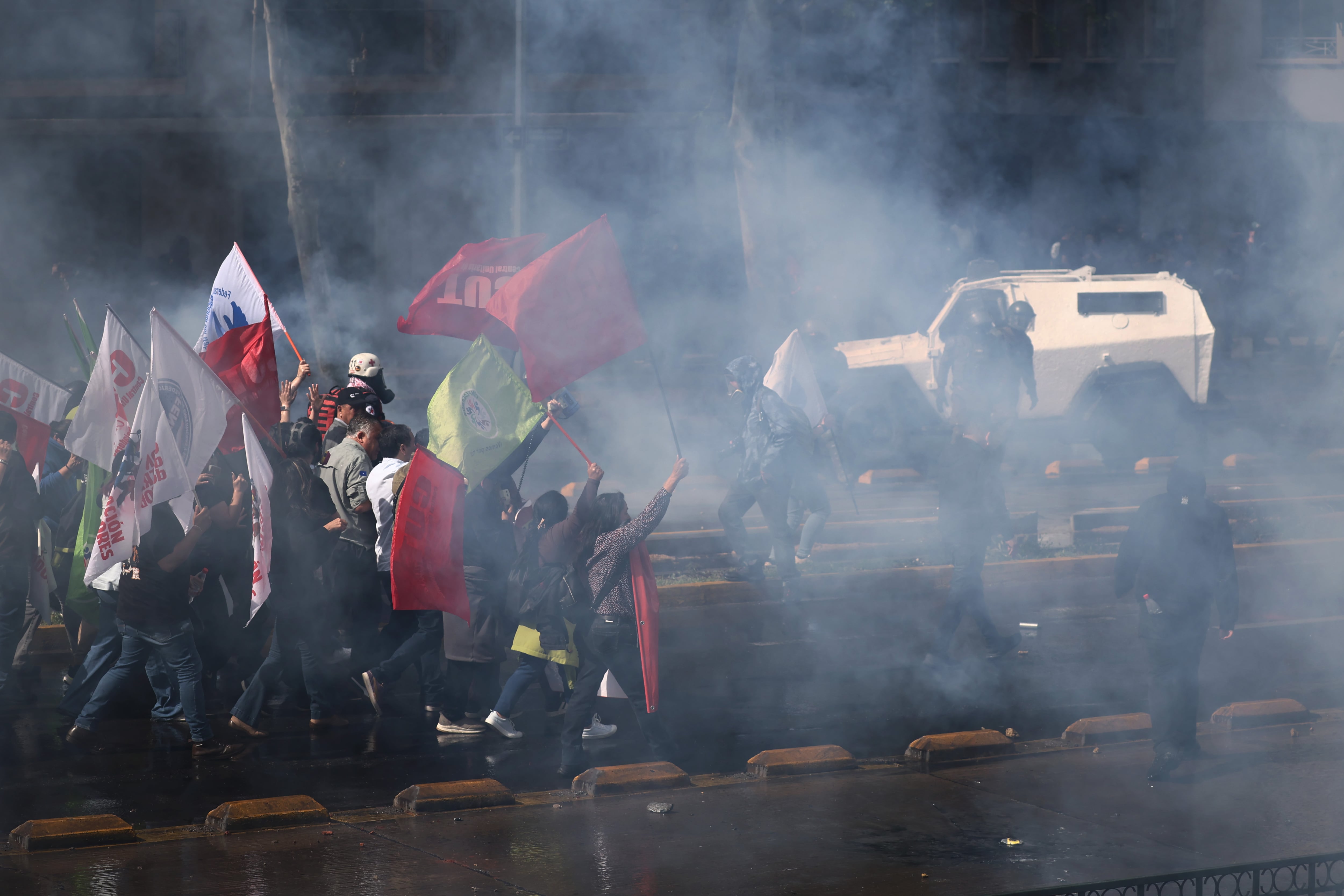 Minuto a minuto: sigue el desarrollo de la marcha convocada por la Confech