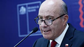 Megarreforma se financiará mayormente con medidas transitorias y crecimiento, y expertos cifran costo entre US$2.800 millones y US$3.500 millones