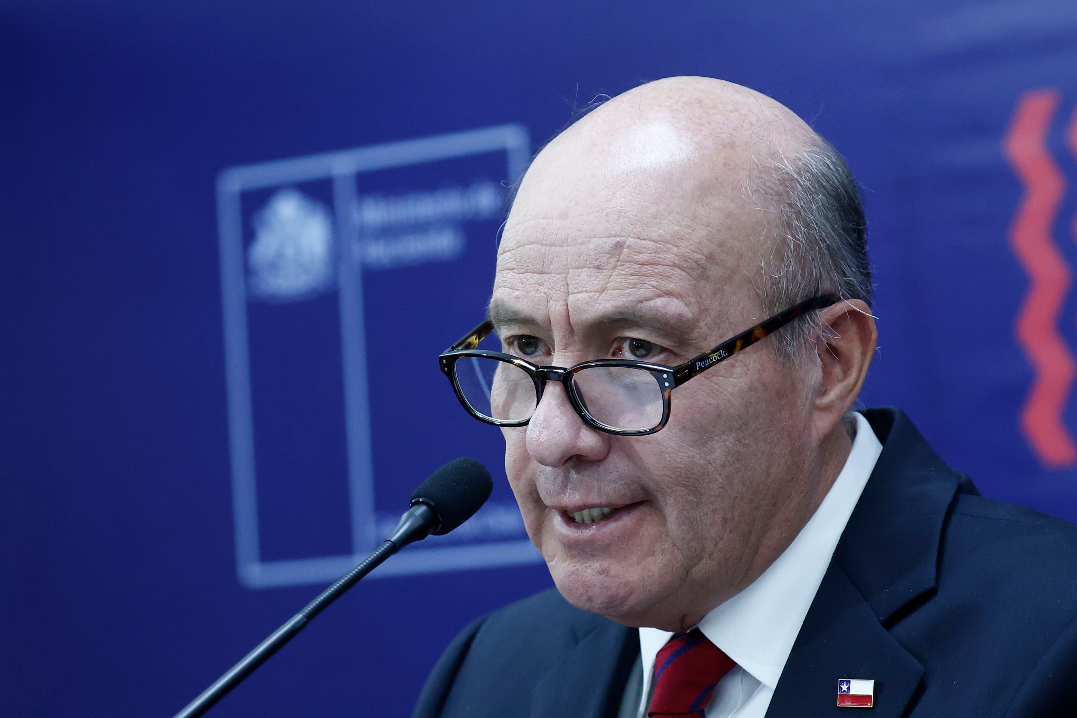 Megarreforma se financiará mayormente con medidas transitorias y crecimiento, y expertos cifran costo entre US$2.800 millones y US$3.500 millones