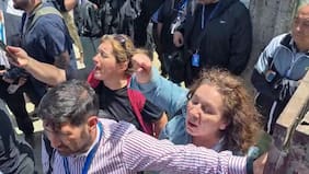 Afectados por el megaincendio se manifestaron durante actividad de Presidente Boric en Viña del Mar