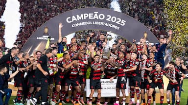 Pulgar, perdonado y coronado: el Flamengo vence con lo mínimo a Palmeiras y gana su cuarta Copa Libertadores