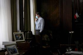 Columna de Daniel Matamala: Cómo desplumar un ganso