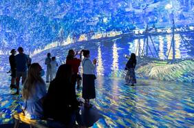 La muestra Beyond Van Gogh amplía su estadía en el Movistar Arena
