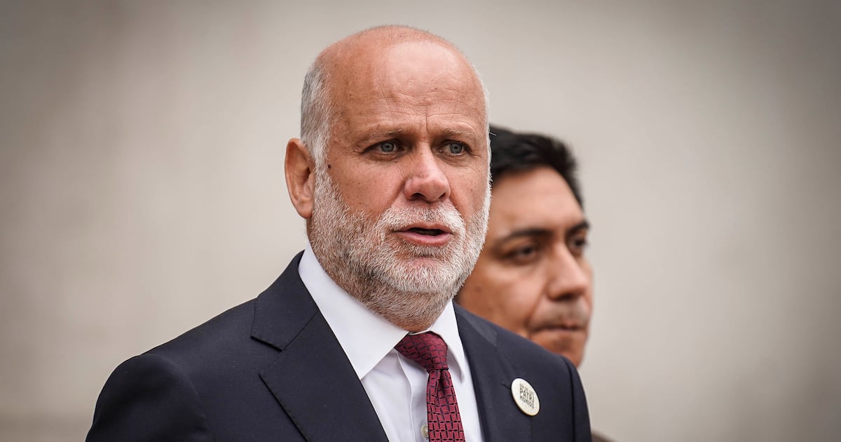 El poder se negoció, no se ejerció: Cómo la pugna por un cargo en el Servel reveló la autoridad menguante de La Moneda