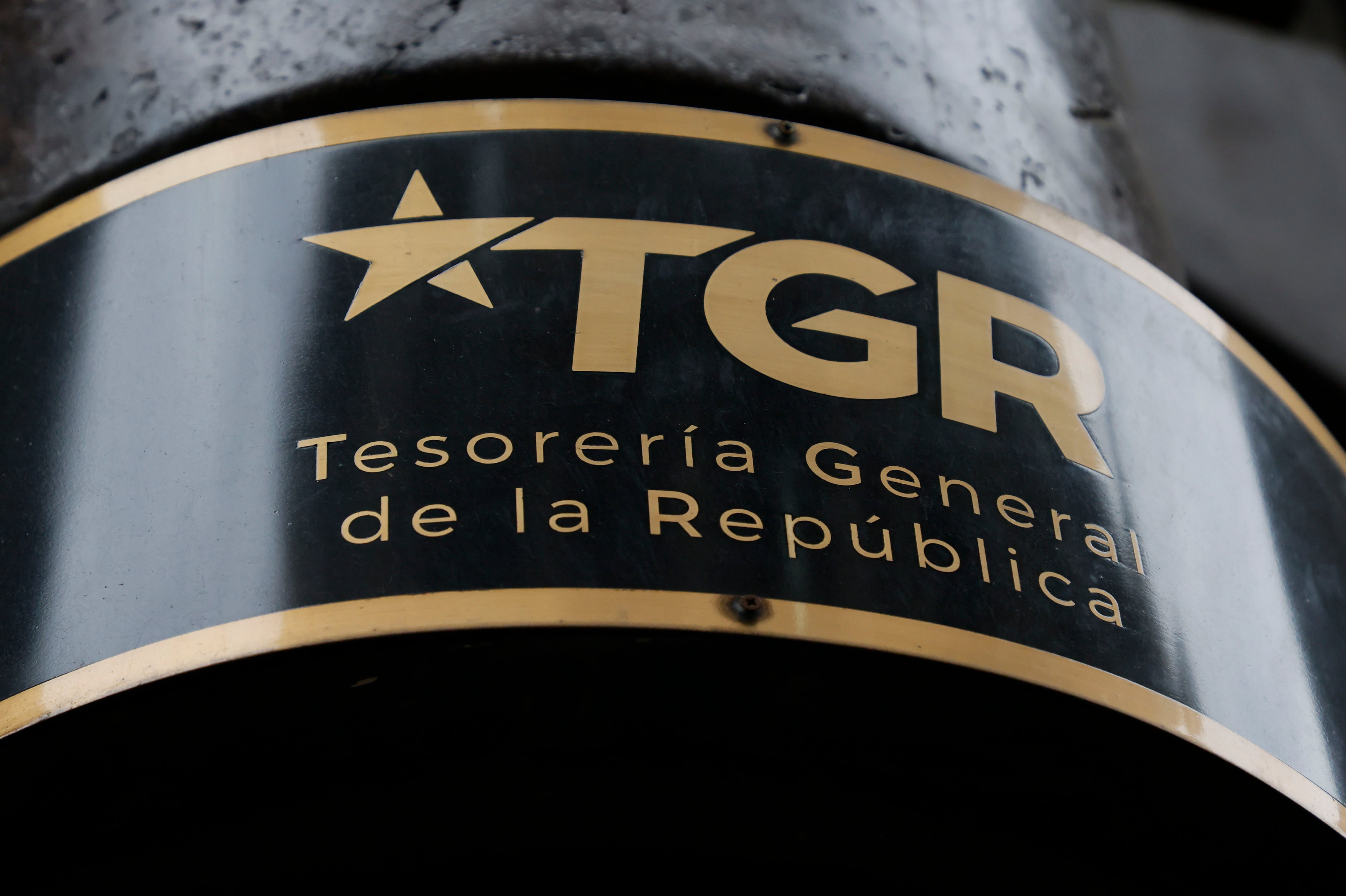Minvu descarta embargos de la TGR por el CAE a libretas de ahorro para vivienda del BancoEstado