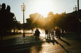 Intenso calor en Santiago dejará inesperado récord: esta es la posibilidad de lluvias para el otoño