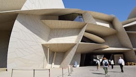Una semana en Qatar: las exposiciones que se toman el Museo Nacional durante sus 50 años