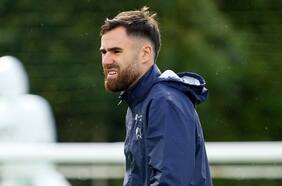 Hinchas de Derby County piden la salida de Ben Brereton de la titularidad tras mal inicio en la Championship