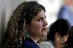 Abogada Paula Vial justifica silencio de senadora Allende: “Declarará cuando lo consideremos oportuno”