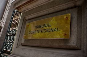 Madre recurre al TC para forzar acusación penal de expareja por muerte de su hijo en accidente de tránsito en Chicureo