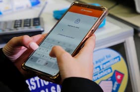 BancoEstado anuncia eliminación en cobro de $300 para transferencias electrónicas hacia otros bancos