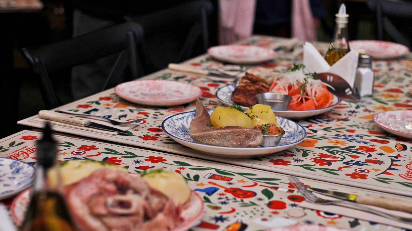 Los 45 mejores lugares para comer en Santiago según Google Maps: ¿Cuáles son los favoritos?