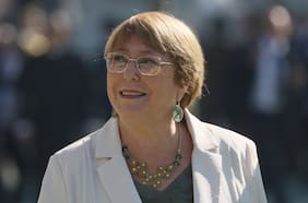 El llamado al orden de Bachelet al oficialismo en medio de pugna por responsabilidad en derrota presidencial