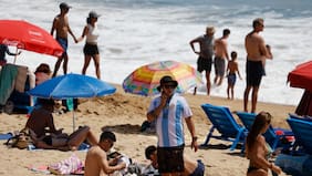 Este verano se espera una menor llegada de argentinos a las playas chilenas