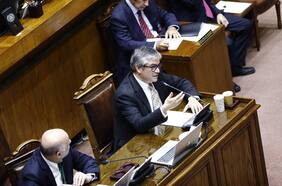 Senado da luz verde al proyecto de Ley que busca combatir el sobreendeudamiento
