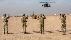 EE.UU. evalua el envío de refuerzos militares ante la posible entrada de una nueva fase en la guerra con Irán