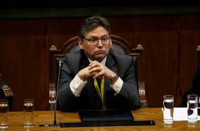 El “pirquineo” de votos y los desmarques del PS que derribaron la acusación constitucional al ministro Jean Pierre Matus