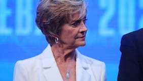 Matthei desliza posibilidad de cerrar el Instituto Nacional de la Juventud: “Uno se pregunta qué hacen”