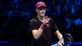 Jannik Sinner hace respetar la localía y se convierte en bicampeón del ATP Finals ante Carlos Alcaraz