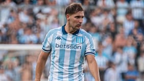 Preocupación en Argentina: compañero de Damián Pizarro en Racing es apuñalado