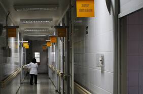 ¿Efecto pandemia?: días de ausentismo en el personal de salud aumentan un 118% entre 2019 y 2023