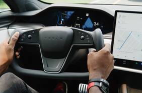 Elon Musk descarta la opción de un volante convencional para los nuevos Model S y X