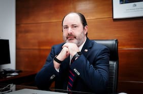 Gobierno responde a Jara y Vallejo y anuncia proyecto de ley esta semana para ampliar ciclo de cálculo de las 40 horas semanales