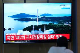 Corea del Norte fracasa en segundo intento de poner en órbita un satélite espía