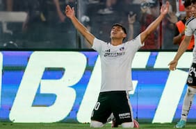 El recado de Carlos Caszely al juvenil de Colo Colo Yastin Cuevas: “Que no se empiece a teñir el pelo, a poner aritos”