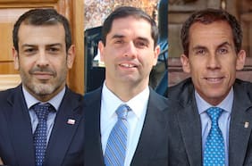 La plataforma de exalcaldes de derecha que busca promover el “A favor” y apuntar a las municipales