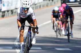 Vicente Rojas: “Me ha tocado pasar por muchas cosas para llegar acá al Giro de Italia”