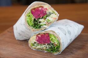 Primal Foods: un nuevo vegano en Providencia, hecho con materiales rescatados de la basura