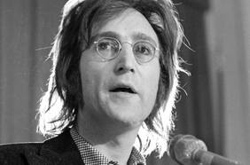 El brutal grito primitivo de John Lennon: la creación de Plastic Ono Band
