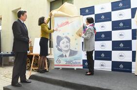 Lanzan impreso conmemorativo de Margot Duhalde: se distribuirán 100 mil copias gratuitas